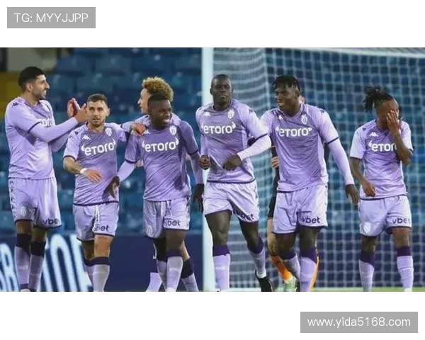 法甲摩纳哥与法甲顶级球队的竞争表现